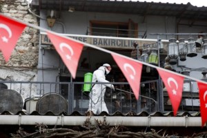 Ισπανική κυβέρνηση: Κινδυνεύουμε να βρεθούμε στο χάος, εάν δεν παραταθεί η κατάσταση έκτακτης ανάγκης - εικόνα 2