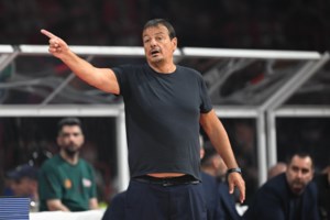 Ο Ολυμπιακός γιόρτασε το πρωτάθλημα σε εστιατόριο της Βουλιαγμένης - Παρέα με τις συντρόφους τους οι παίκτες [εικόνες] - εικόνα 20