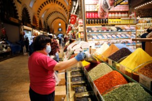 Financial Times: "Αερογέφυρα" τουριστών με την Ελλάδα επιχειρεί να στήσει η Βρετανία - εικόνα 4