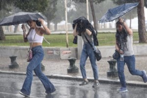 Έκτακτο δελτίο επιδείνωσης καιρού - Έρχεται με ισχυρές βροχές και καταιγίδες η κακοκαιρία "ILINA" - εικόνα 3