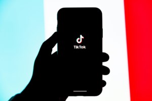 Τέλος το TikTok στις ΗΠΑ: Ανακοίνωσε ότι θα πάψει να είναι διαθέσιμο μετά την Κυριακή αν η κυβέρνηση Μπάιντεν δεν παρέμβει