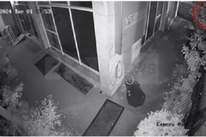 Προκλητικός ο δολοφόνος της Γεωργίας- Επιμένει ότι κοιμόταν όταν κάμερες τον δείχνουν να κουβαλάει το μπαούλο και στρώμα