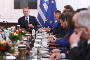 Αλλαγή ώρας: Πότε οι δείκτες των ρολογιών θα μετακινηθούν μία ώρα μπροστά