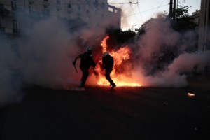 "Πυρά" ΝΔ κατά της Ραλλίας Χρηστίδου: Αθωώνει τους δολοφόνους τριών ανθρώπων στη Marfin