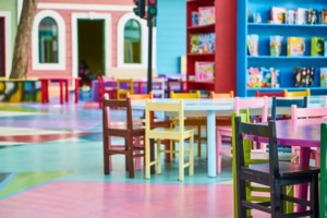 Ανοιχτά ως τις 17.30 δημοτικά και παιδικοί σταθμοί - Από τον Σεπτέμβριο σε 5.000 τμήματα - εικόνα 2