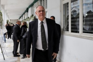 Γεραπετρίτης για Φουρθιώτη: Τον συγκεκριμένο κύριο δεν τον γνωρίζω ούτε κατ’ όψη - Τυπικά τα SMS, δεν δείχνουν οικειότητα