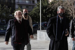 Βόμβα με SMS Παππά σε Καλογρίτσα για τους μετόχους του ΣΥΡΙΖΑ Channel - Ποιος είναι ο μυστηριώδης A2 - εικόνα 2