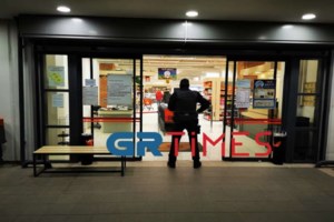 Κορωπί: Ληστεία με πυροβολισμούς σε γνωστό επιχειρηματία - Άρπαξαν 120.000 ευρώ