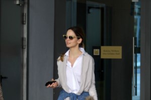 #Metoo και στην πολιτική: Μέλος πολιτικού κόμματος καταγγέλλει στέλεχος για κακοποίηση - Η αντίδραση του αρχηγού