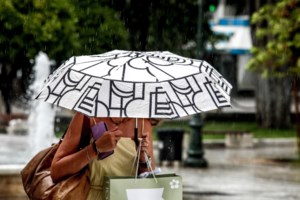 Πρόσκαιρη επιδείνωση του καιρού σήμερα, ποιες περιοχές θα επηρεαστούν - Διαφωνούν οι μετεωρολόγοι για την κακοκαιρία Boris - εικόνα 2