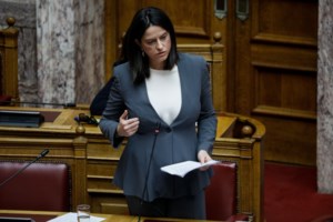 Τσίπρας: Όχι κάμερες σε σχολεία- Πάρτε πίσω το νομοσχέδιο