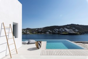 Ρόδος: Δεν υπήρχε ναυαγοσώστης στο pool bar που πνίγηκε η 3χρονη - Για ανθρωποκτονία από αμέλεια κατηγορείται ο ιδιοκτήτης