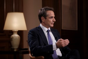 Μητσοτάκης: Μόνο ο μαζικός εμβολιασμός μπορεί να βάλει τέλος στον κορονοϊό