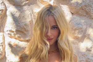 Δούκισσα Νομικού: Το πριγκιπικό πάρτι γενεθλίων της κόρης της - Η τούρτα με το στέμμα και η Άριελ η γοργόνα - εικόνα 6