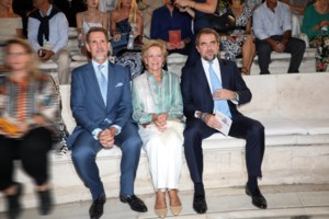 Παύλος Ντε Γκρες για την οριστική απόφαση για το επίθετό του: "Θα το ακούσετε όταν το ακούσω κι εγώ" [βίντεο]