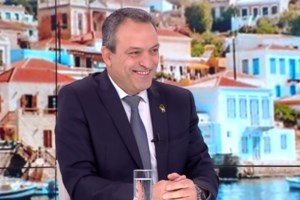 Στο εδώλιο τον Ιούνιο ο Ηλίας Κασιδιάρης και οι 11 βουλευτές των Σπαρτιατών για εξαπάτηση εκλογέων