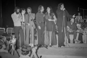 Ιστορικό: Οταν ο Μίκης Θεοδωράκης μελοποίησε τον Επιτάφιο του Ρίτσου