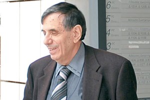 Γιάννης Ραπτόπουλος - Η άνοδος και η πτώση του Mr Express Service: Ο μάστορας που έγινε μέχρι και εκδότης - εικόνα 4