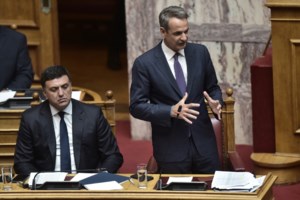 Βουλή- Φάμελλος: "Ούτε συγγνώμη, ούτε παραίτηση – Δεν γνωρίζατε άρα είστε ανεπαρκείς ή παραπλανούσατε για τις φωτιές;"