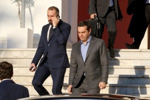 Τσίπρας για το βιβλίο του: Η Ιθάκη είναι σαν τον σοσιαλισμό, όσο πηγαίνεις προς τα εκεί, τόσο θα απομακρύνεται