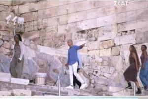 ΗΠΑ: Βίντεο του Ομπάμα γεμάτο... Ελλάδα - Ακρόπολη, λαούτο και παραδοσιακοί χοροί