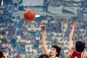 Τα ιερά τέρατα του ελληνικού μπάσκετ απαντούν στους Σοβιετικούς: "Καραγκιοζιλίκια και χαζομάρες! Τους πονάνε οι ήττες" - εικόνα 5