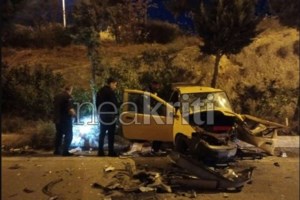 Σοβαρό τροχαίο στη Λάρισα - Τα οχήματα έγιναν άμορφη μάζα, τέσσερις τραυματίες [εικόνες]