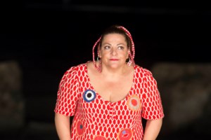 Ευρυδίκη Παπαδοπούλου: "Επίθεση" στον Τριαντάφυλλο - "Είσαι κομπλεξικός γαρύφαλλε" [Βίντεο] - εικόνα 3