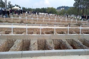 Γιατρός αποκαλύπτει τις παλαβομάρες που λένε οι αρνητές: Λένε ότι τους δίνουμε ασετιλίνη αντί για οξυγόνο [βίντεο]