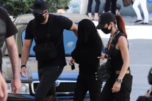 Επίθεση με βιτριόλι - Δικηγόρος Ιωάννας στο TheTOC: Η Εφη είχε συνεργό - Ηθελαν να τελειώσουν τη δουλειά στο νοσοκομείο... - εικόνα 4