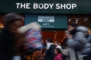 Κρίση στην "Body Shop": Το σχέδιο αναδιάρθρωσης των επιχειρήσεων της- Ανεπηρέαστη μένει η Ελλάδα