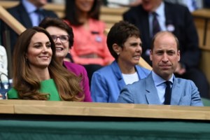 Η Κέιτ Μίντλετον και ο Πρίγκιπας Γουίλιαμ στους παραμυθένιους κήπους του παλατιού της Ιορδανίας [εικόνες] - εικόνα 2