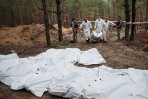 Φρίκη στο Ιζιούμ: 146 πτώματα έχουν εκταφεί μέχρι στιγμής από τον ομαδικό τάφο, λένε οι Ουκρανοί