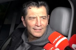 Σάκης Ρουβάς: Το αστρονομικό ποσό που θα πάρει για να τραγουδήσει στο καρναβάλι της Ξάνθης - εικόνα 2