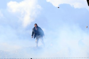 Ανοιξε το αεροδρόμιο του Ηρακλείου, αποχώρησαν οι αγρότες - Η εικόνα των μπλόκων σε τελωνεία και εθνικές οδούς - εικόνα 8