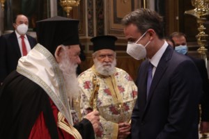 Κυριάκος Μητσοτάκης: Η φωτογραφία με όλη την οικογένεια και οι ευχές - εικόνα 2