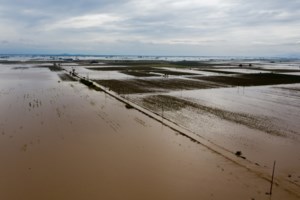 Ζερεφός: Θα ξεπεράσει τα 130 τρισ. δολ. το κόστος της ανθρωπογενούς κλιματικής αλλαγής, χρειαζόμαστε νέα έργα - εικόνα 2