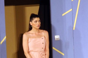 Σάλος με τον Όμηρο Ευστρατιάδη που στηρίζει Φιλιππίδη: Μετά από 60 χρόνια θυμήθηκαν αυτές οι κυρίες ότι τις βίασαν; [βίντεο] - εικόνα 2