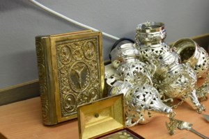 Ζωνιανά: Μεγάλη επιχείρηση για όπλα και ναρκωτικά - Χειροπέδες σε δύο αδέρφια, συνελήφθησαν και γυναίκες