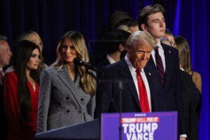 Κάι Μάντισον Τραμπ: Αυτή είναι η κούκλα εγγονή του Τραμπ που ξεχώρισε στην ομιλία του - εικόνα 7