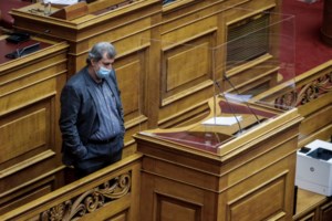 Η πρώτη σκληρή επίθεση της ΝΔ στον Ανδρουλάκη: Ίσες αποστάσεις σημαίνουν ταύτιση με τον Πολακισμό του ΣΥΡΙΖΑ