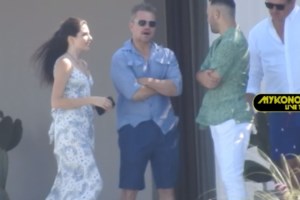 Πτώση των αφίξεων στη Μύκονο: "Οι πλούσιοι είναι πλούσιοι επειδή είναι έξυπνοι, δεν θέλουν να τους κλέβουν" - εικόνα 2