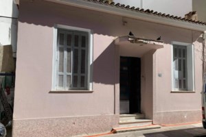 Νεκρός εντοπίστηκε 64χρονος στο λιμάνι του Πειραιά