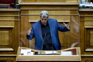 Διαβιβάστηκε στη Βουλή η νέα μήνυση Κουρτάκη σε βάρος Πολάκη - Στην επιτροπή δεοντολογίας την ερχόμενη εβδομάδα