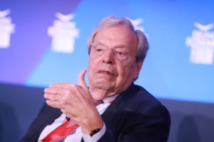 Υπέρ της αποστολής ελληνικού στρατού στην Ουκρανία ο Άγγελος Συρίγος - Σε άλλη γραμμή από Μητσοτάκη