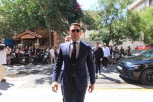 Σκληρή κριτική Κασσελάκη σε Τσίπρα: Γνώριζε για τα οικονομικά του ΣΥΡΙΖΑ, έκανε τεράστιο άνοιγμα - Και αυτό είναι λυπηρό - εικόνα 4