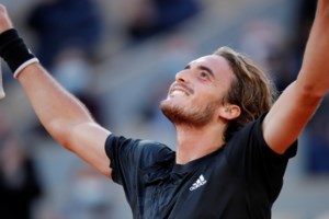 Στον... πλανήτη του ο Τσιτσιπάς: "Το Μαλιμπού είναι μαγικό μέρος" - H ανάρτηση που προκάλεσε αντιδράσεις - εικόνα 10