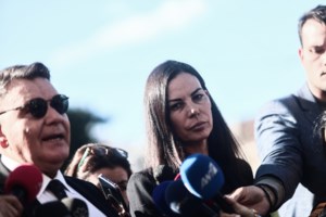 Εύη Βατίδου για Αλέξη Κούγια και την υψηλότατου επιπέδου νέα σύντροφό του: "Να βάλουμε αγγελία στο silver alert;"