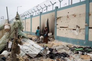 Γαλλία: Αναστάτωση στην Εθνοσυνέλευση - Βουλευτής ύψωσε την παλαιστινιακή σημαία [βίντεο]