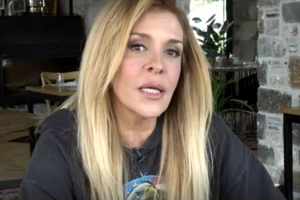 Μαίρη Μηλιαρέση: Εβγαλα λεφτά από το τηλεμάρκετινγκ - Υπάρχουν κάτι μπάζα που δεν έπρεπε να κάνουν τηλεόραση